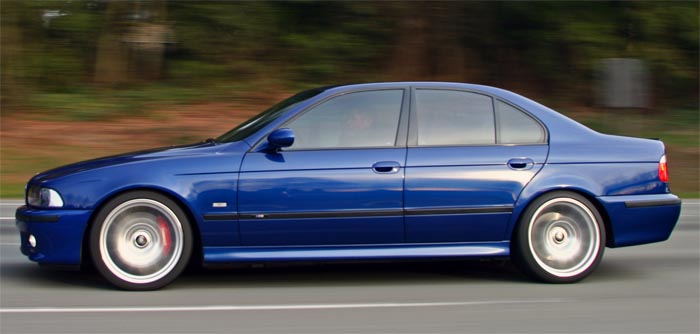 BMW M5 (E39) (2000-2003). 2001 Lemans Blue 