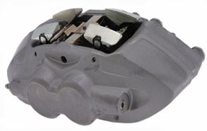 Standard Brakes<br><small>340mm Front Rotors<br>4-piston front calipers</small>