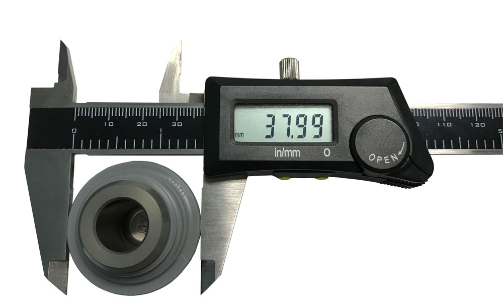 Measuring Dust Boot Diameter